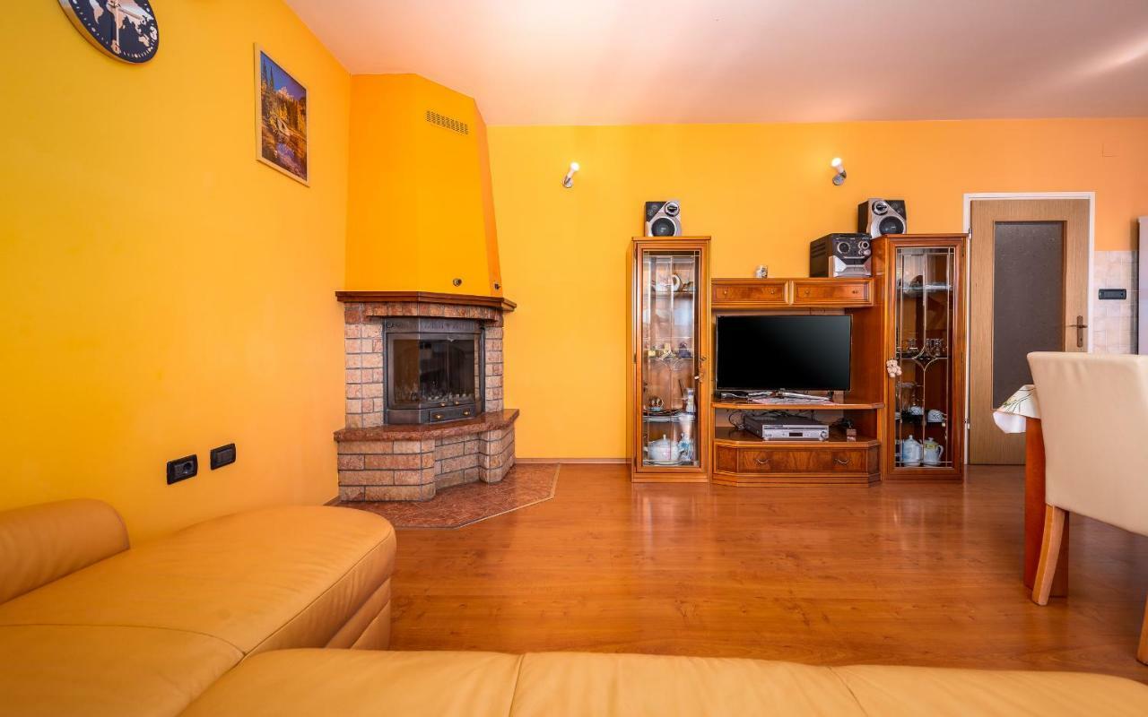 Villa House Semy With Private Pool Pazin Esterno foto
